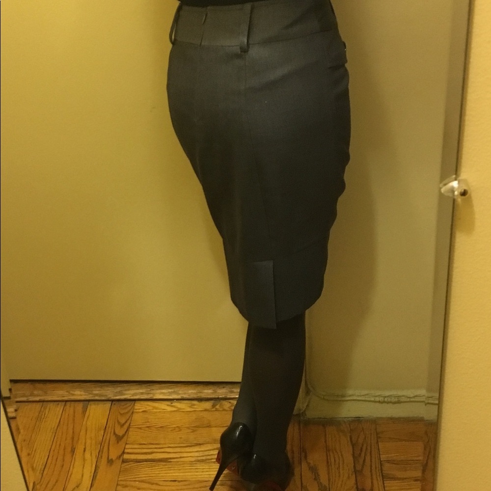 Barami grey skirt, 0-4